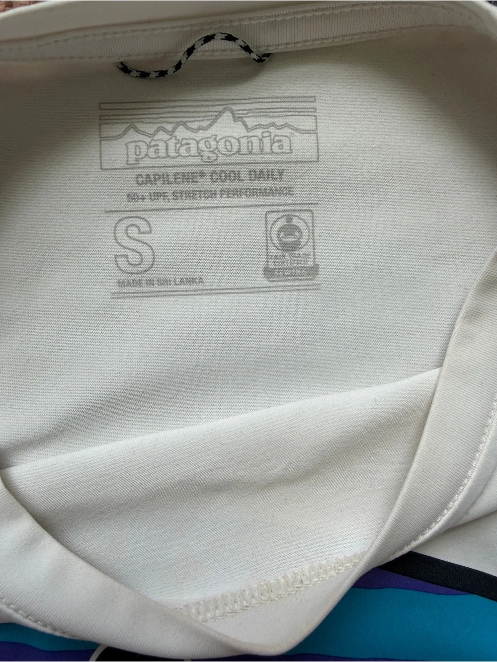 Patagonia Long Sleeve - Picture 2 of 3